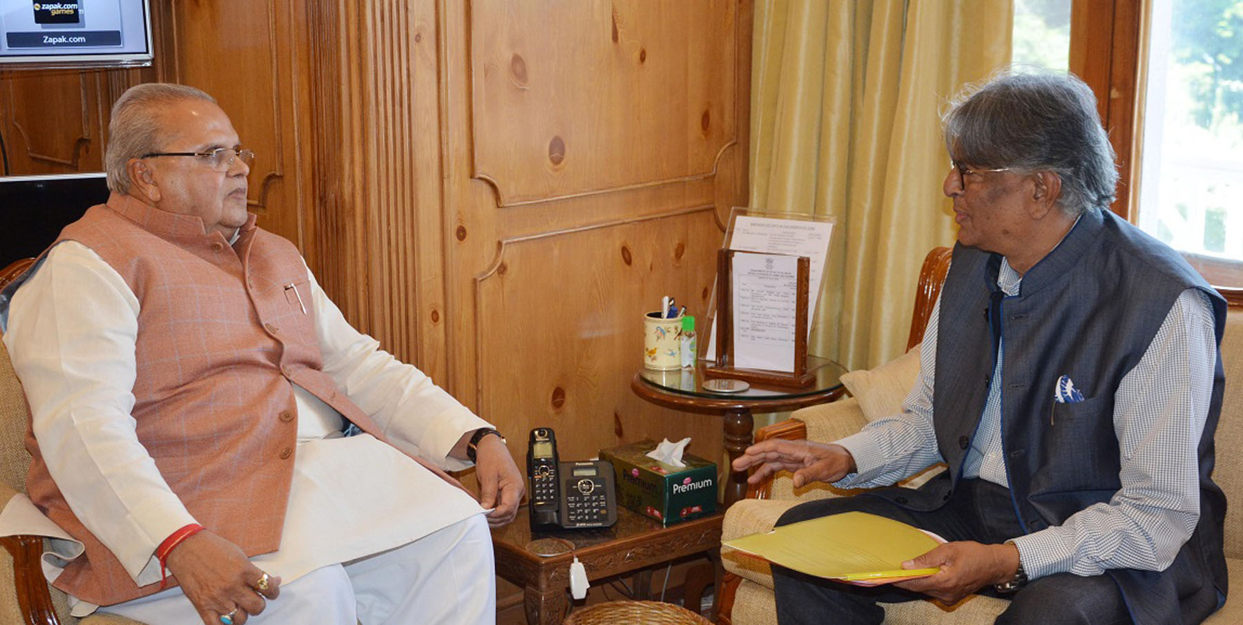 VC Kashmir University meets Governor